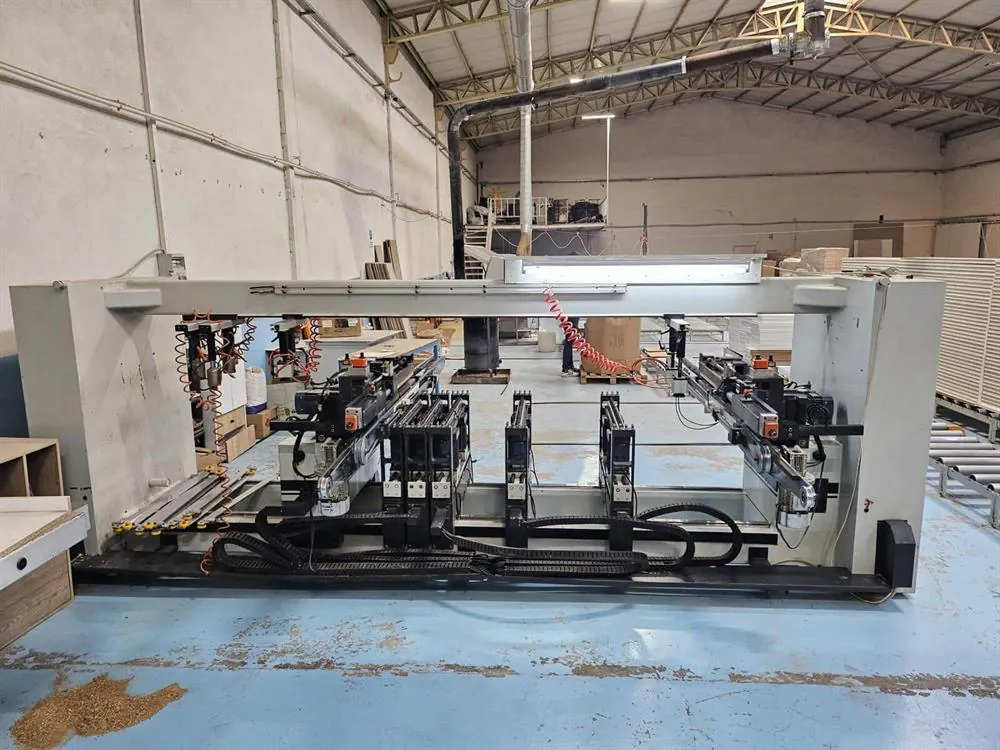 Fnt Makine 7K-154 Çoklu Delik Makinesi (2009) — 2/13