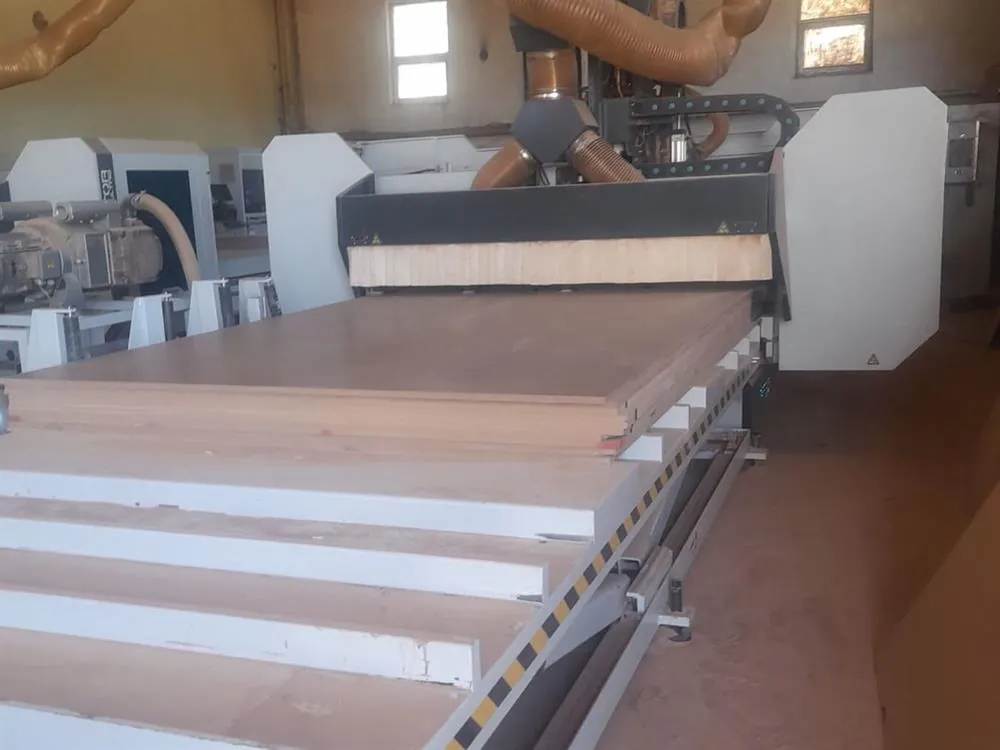 AES Raptor Cabinet Ultra 2142 CNC Nesting Makinesi (2021) — 6/13