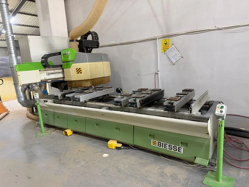 Biesse Rover 22 CNC İşleme Merkezi (2001) — 2/5