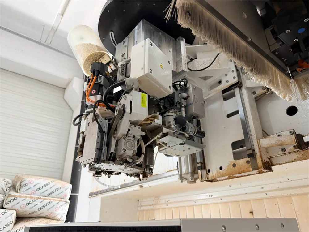 HOMAG Centateq E - 310 Venture BMG 310 /33/16/V/N/K Eğri Kenar Cnc Makinesi (2022) — 5/10