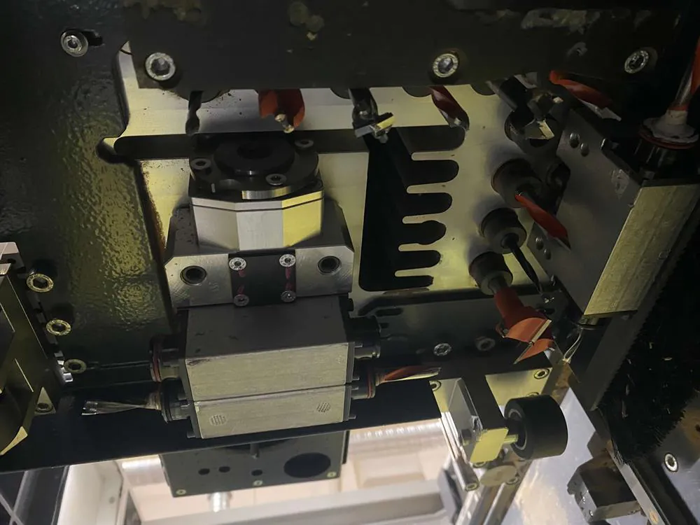 AES Go 1300 M CNC Frezeli Delik Makinesi (2020) — 8/10
