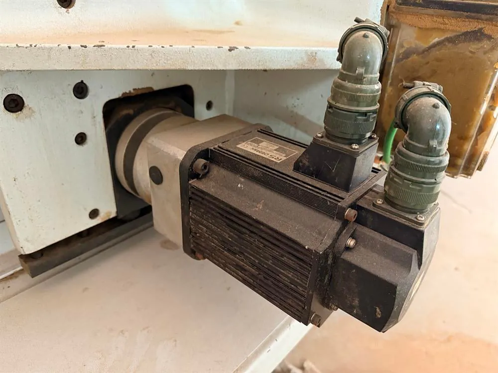 AES Raptor Cabinet 2136 CNC Nesting Makinesi (2013) — 18/25