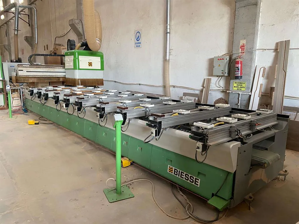 Biesse Rover 30 XL CNC İşleme Merkezi (2001) — 4/17