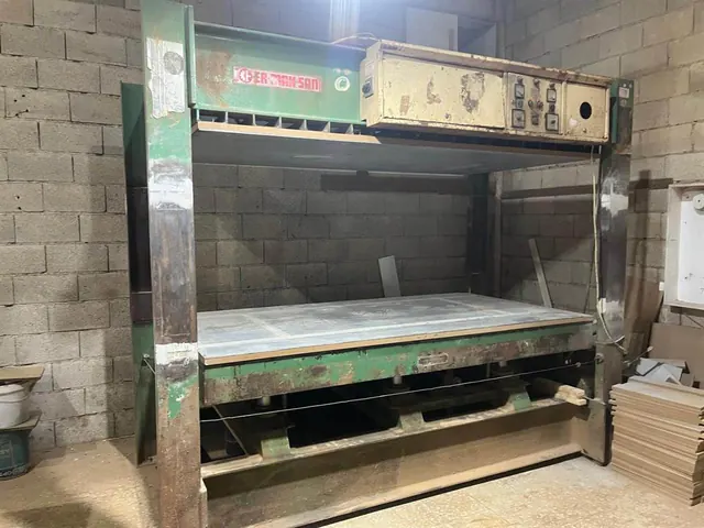 Ermaksan 130*250 Soğuk Pres