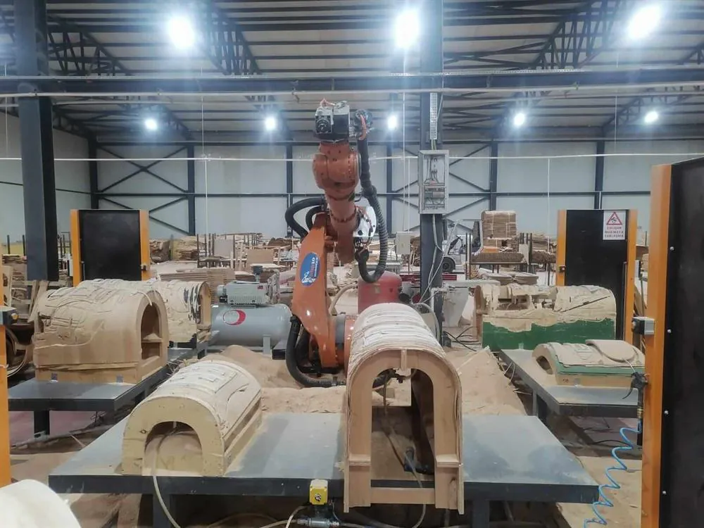 KUKA Endüstriyel Robot Kol — 10/11