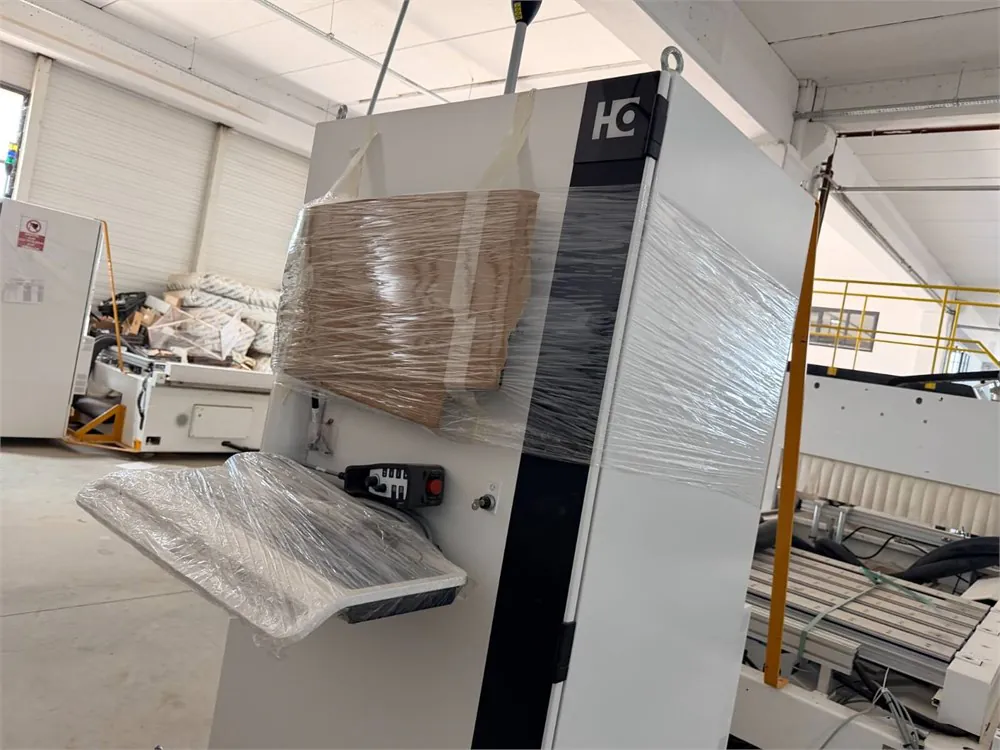 HOMAG Centateq E - 310 Venture BMG 310 /33/16 /V/K Eğri Kenar Cnc Makinesi (2023) — 5/16