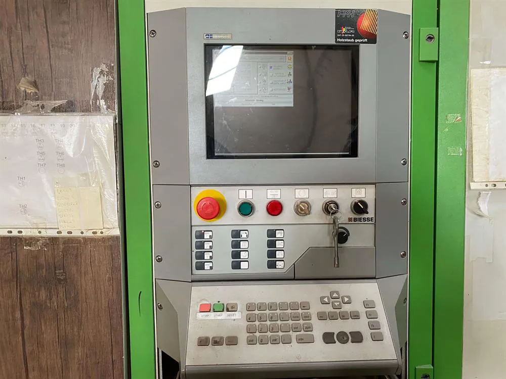 Biesse Rover 30 XL CNC İşleme Merkezi (2001) — 8/17