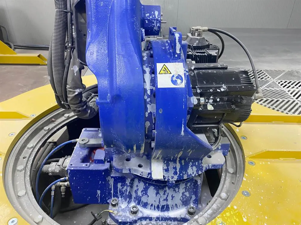 Yaskawa Eras 1000 YR-1-06VXHL 20-A00 Robot Kol Boya Atım Makinesi (2023) — 3/10