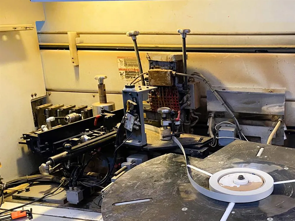 IMA Schelling Novimat Contour Plus / I / 340 Kenar Bantlama Makinesi (2011) — 8/14