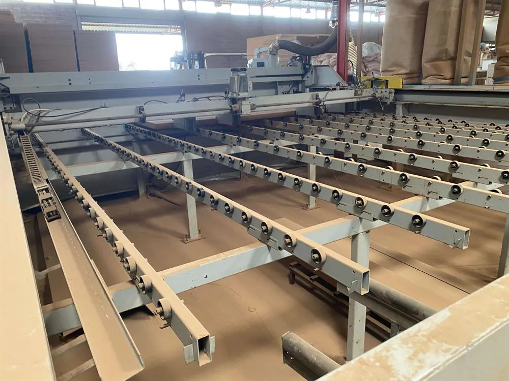 Homag Holzma CH-04/38/38 Önden Yüklemeli Panel Ebatlama Makinesi (1999) — 4/9