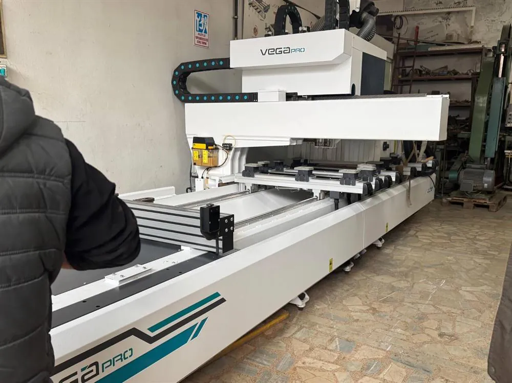 AES Vega Pro Vega 1345 CNC Router (2024) — 3/12