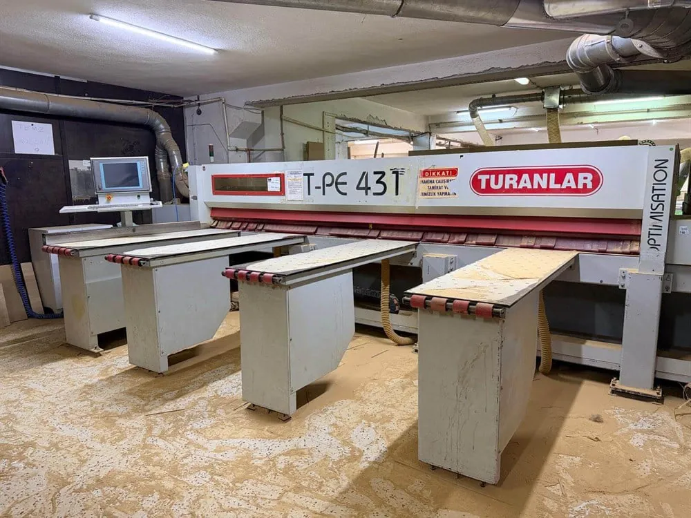 Turanlar T-PE 431 Panel Ebatlama Makinesi (2010) — 2/9