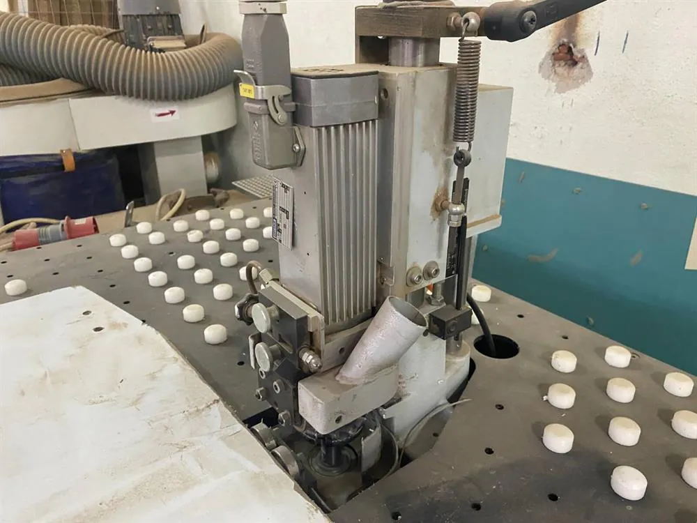 Brandt Optimat KTD 720 Eğri Kenar Bantlama Makinesi (2012) — 4/8