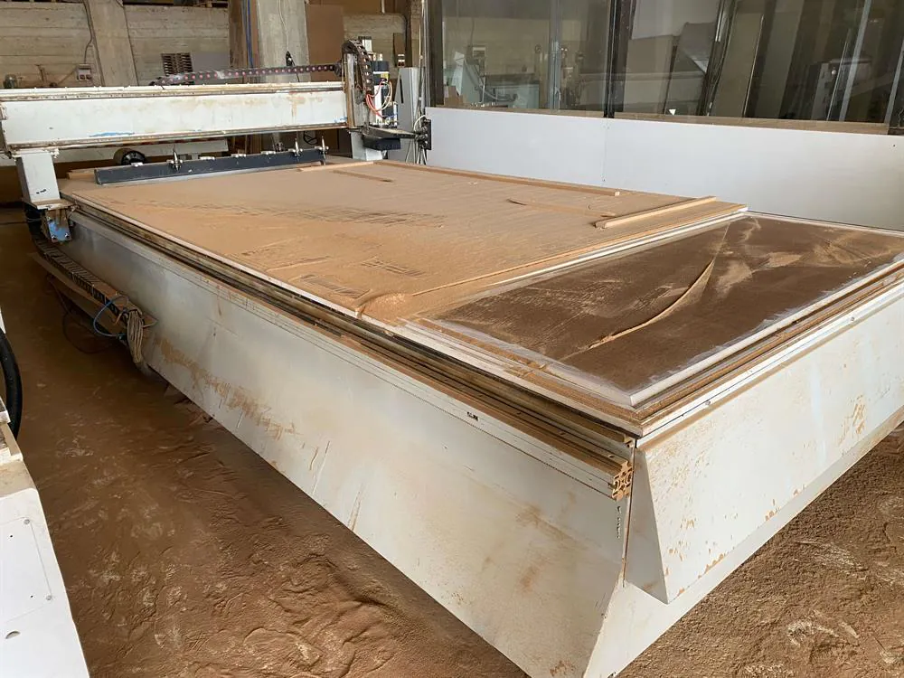 Mutlucam Makine 2136 Düz Tabla CNC Router (2012) — 2/13