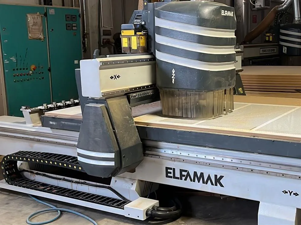 Elfemak Torro 2128 Süpürmeli CNC Nesting Makinesi (2017) — 3/9