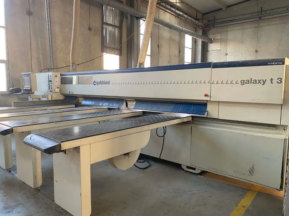 SCM Gabbiani Galaxy T3 130 Asansörlü Arkadan Yandan Yüklemeli Panel Ebatlama Makinesi (2012) — 4/14