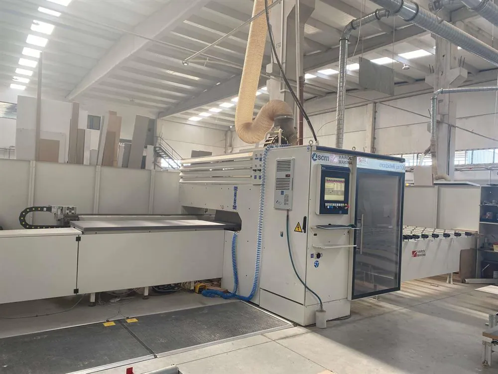 SCM Group Morbidelli UX 100 CNC Delik Makinesi (2017) — 4/17