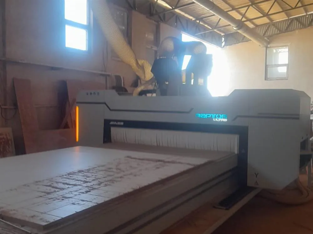 AES Raptor Cabinet Ultra 2142 CNC Nesting Makinesi (2021) — 3/13