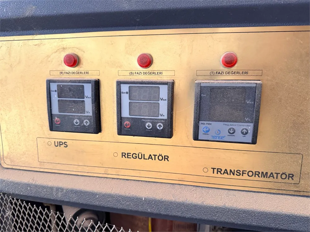 Agp Enerji SR 33 Trifaze Servo Voltaj Regülatörü — 3/4