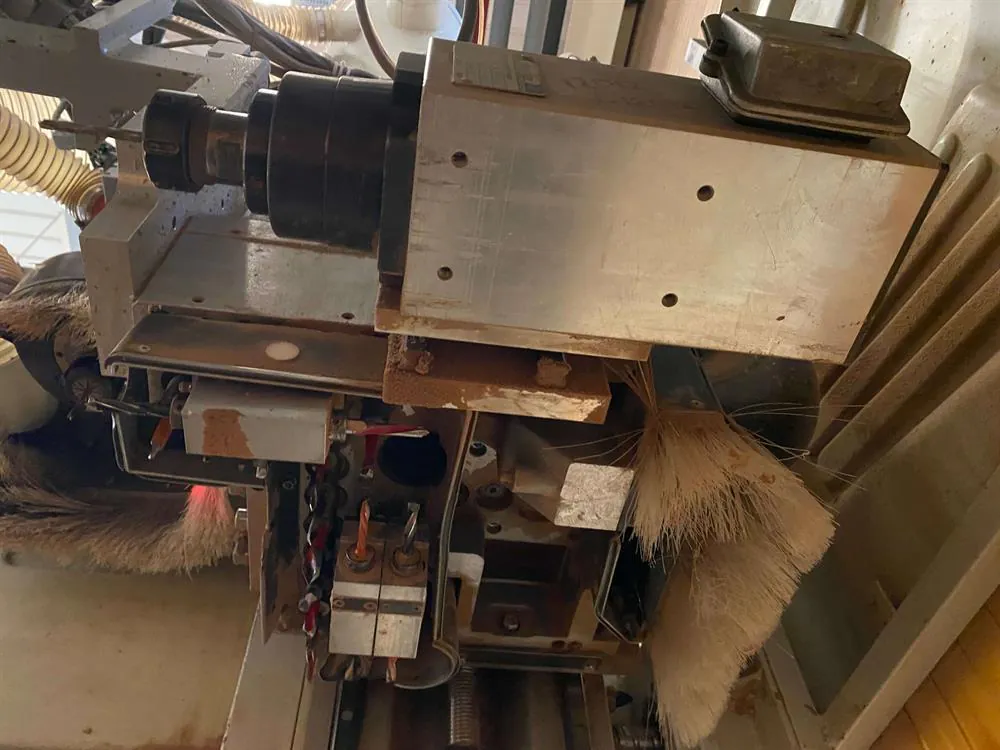 Busellato Jet 4002 CNC İşleme Merkezi (2002) — 12/12