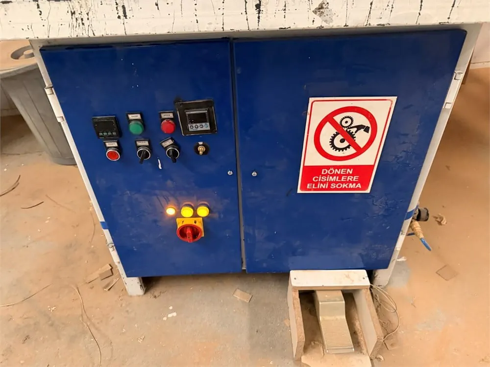 Eğri Kenar Bantlama Makinesi — 3/8