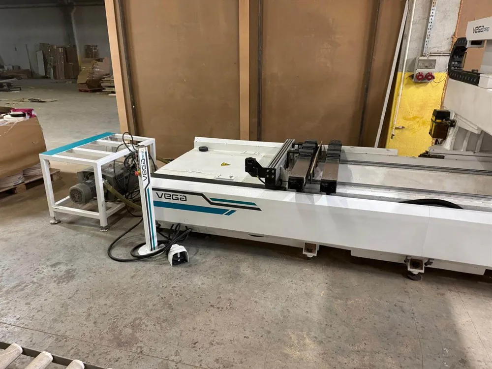 AES Vega Pro 1332 CNC Router (2022) — 6/8