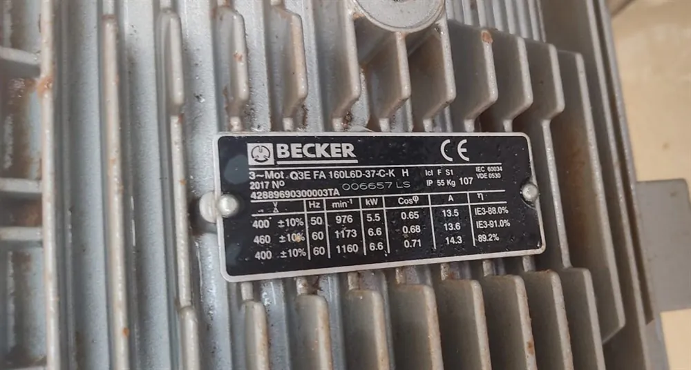 Becker VTLF 2.250/0-79 Vakum Pompası (2017) — 3/4