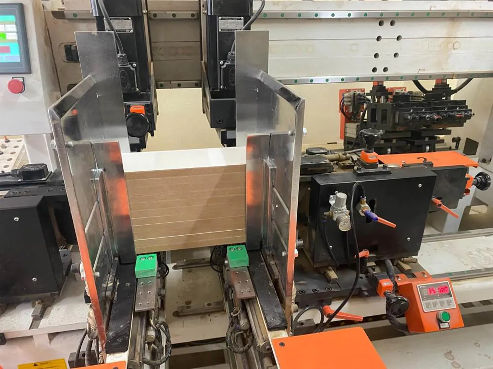 Nanxing NDA232 Çoklu Delik Makinesi (2021) — 4/8