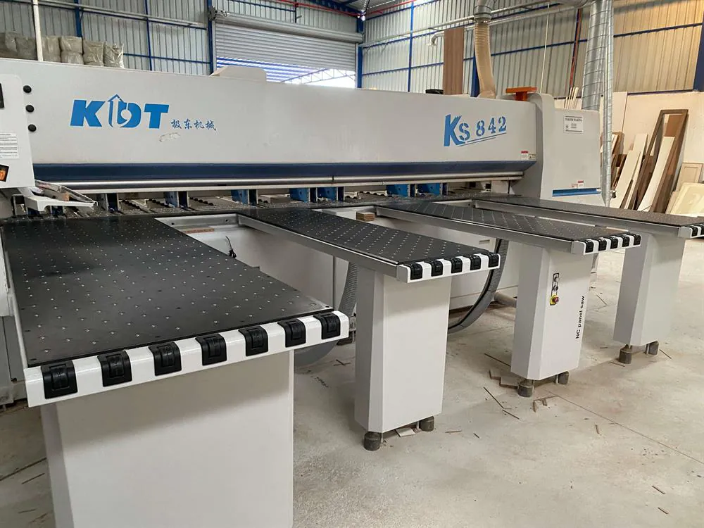 KDT KS 842 CP Önden Yüklemeli Panel Ebatlama Makinesi (2022) — 2/6