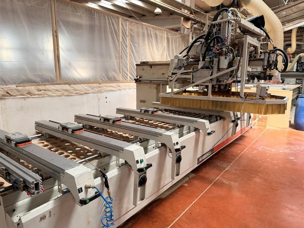SCM Author 600 S CNC İşleme Merkezi (2006) — 3/11
