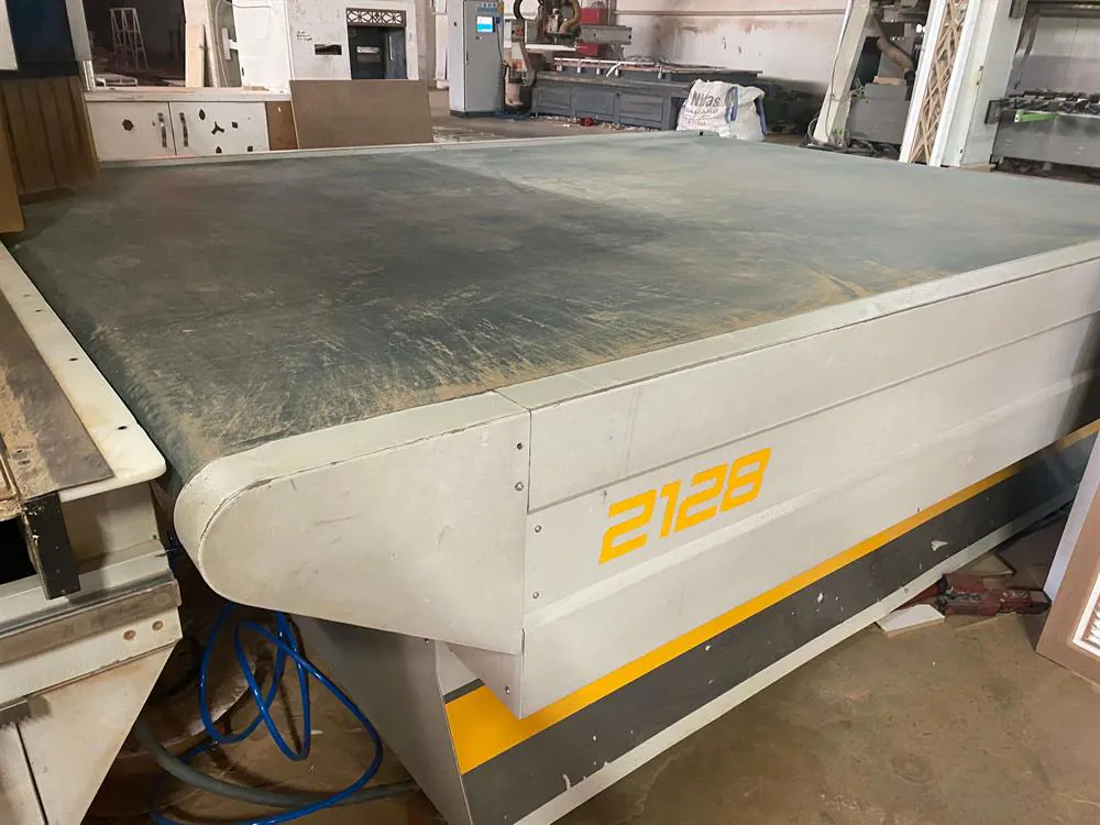 AES Raptor 2128 CNC Nesting Makinesi (2011) — 7/20