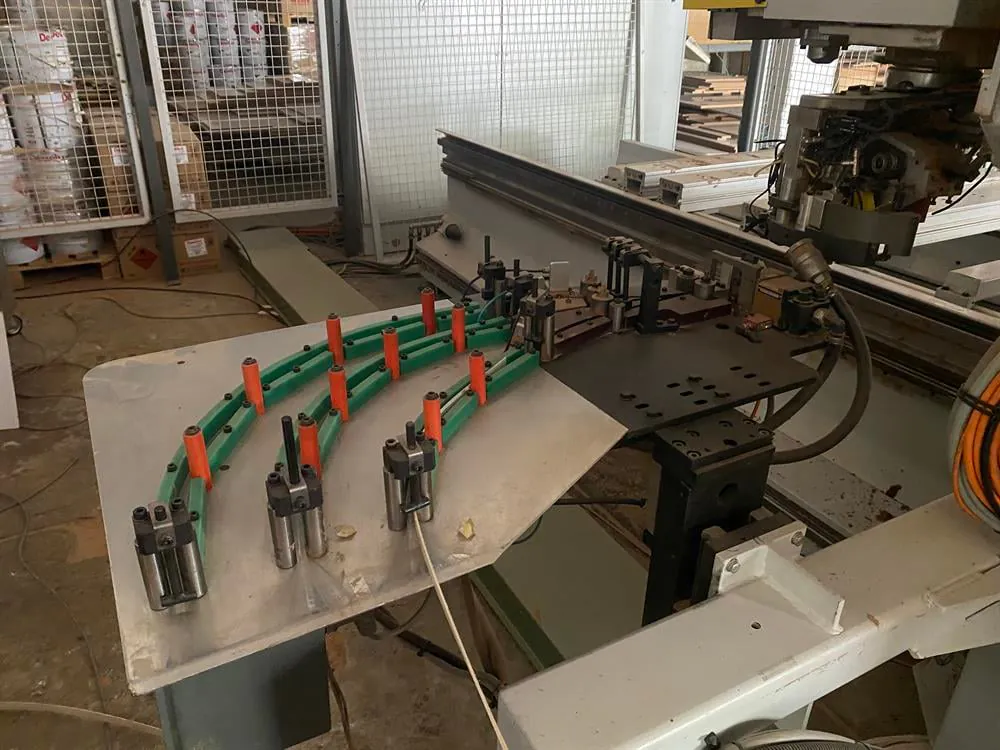Homag BAZ 32/30/K Eğri Kenar Bantlamalı CNC İşleme Merkezi (1999) — 9/12