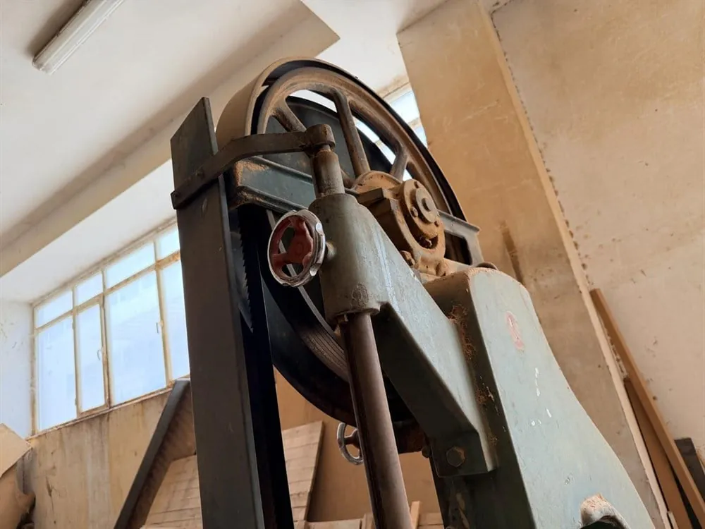 Bulserkur 80'lik Şerit Testere Makinesi — 2/4