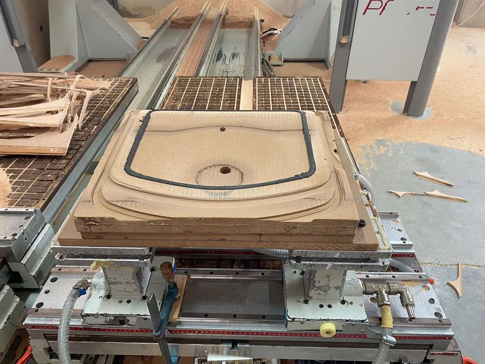 Pade Uni 5 Spin CNC Router (2005) — 9/13