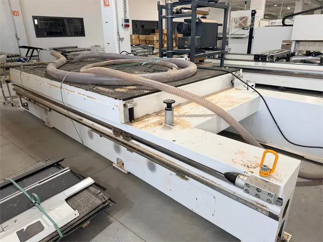 Homag Centateq N-700 BHP-200 / Vantage 710 CNC Nesting Makinesi (2020)