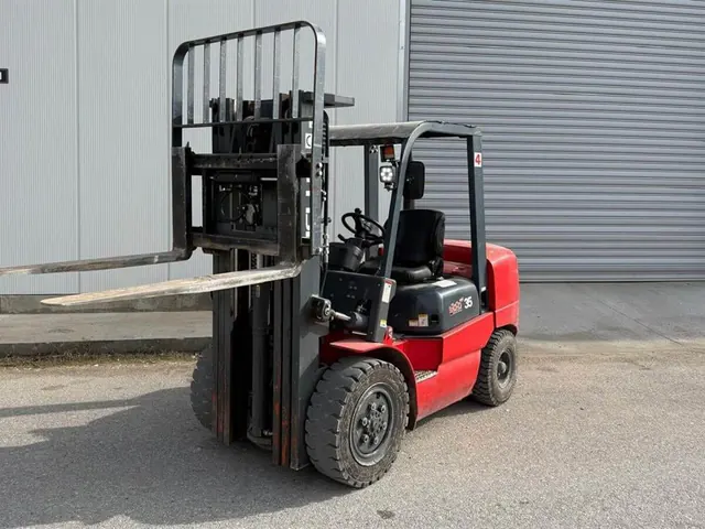 HELI Forklift (2021)