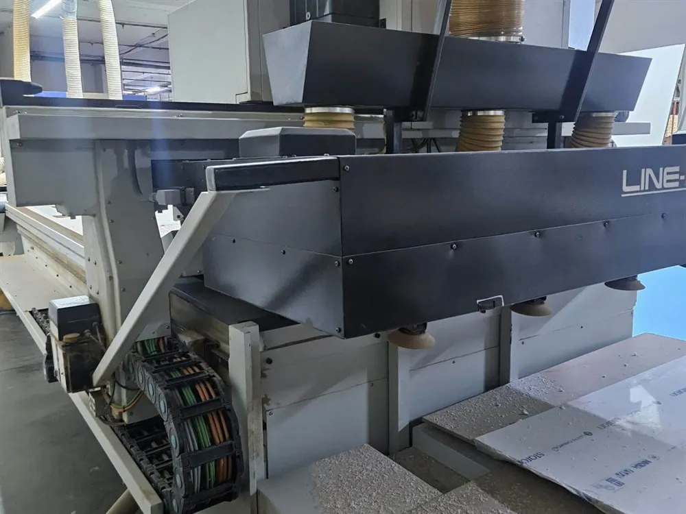 AES Raptor 2142 CNC Nesting Machine (2012) — 6/10