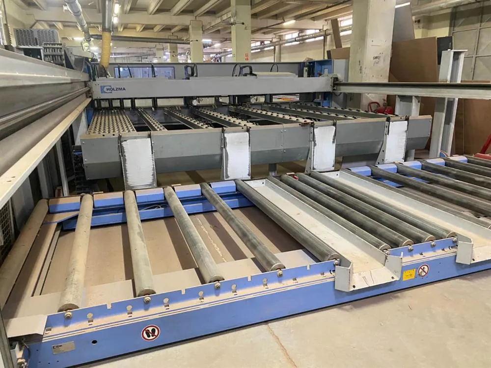 Homag Holzma Optimat HPL 430/43/22 Asansörlü Yandan Yüklemeli Panel Ebatlama Makinesi (2012) — 5/8