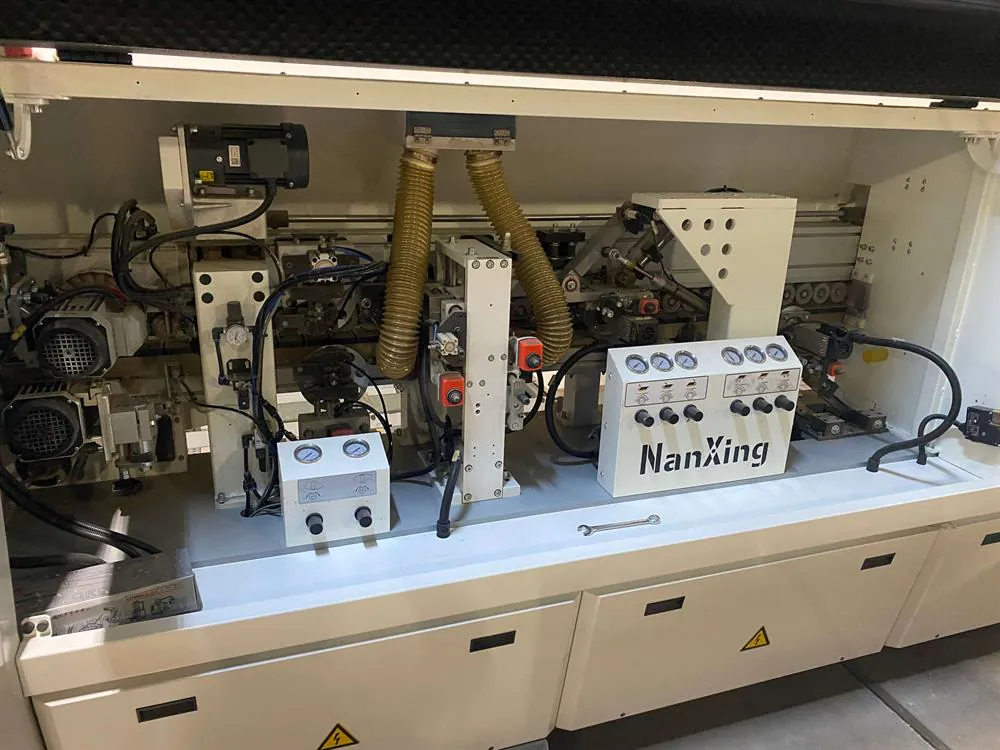 Nanxing NB 875 E Soft-forming Kenar Bantlama Makinesi (2023) — 13/17