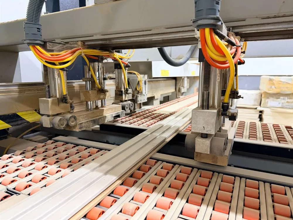Omaksan 3500 X-Line CNC Delik Makinesi (2016) — 4/5