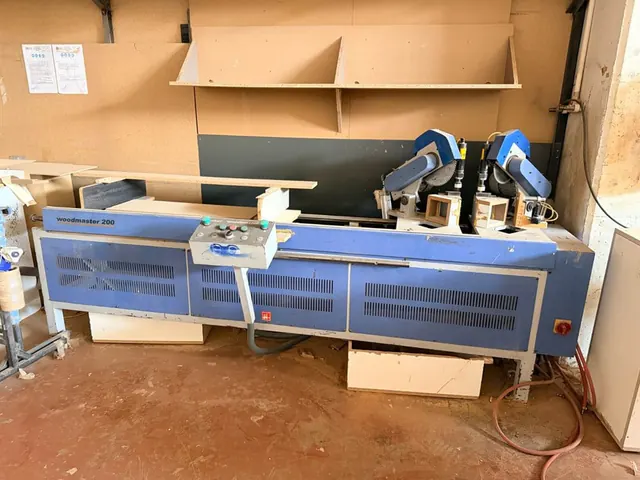 Toskar Woodmaster 200 Gönye ve Profil Kesim Makinesi