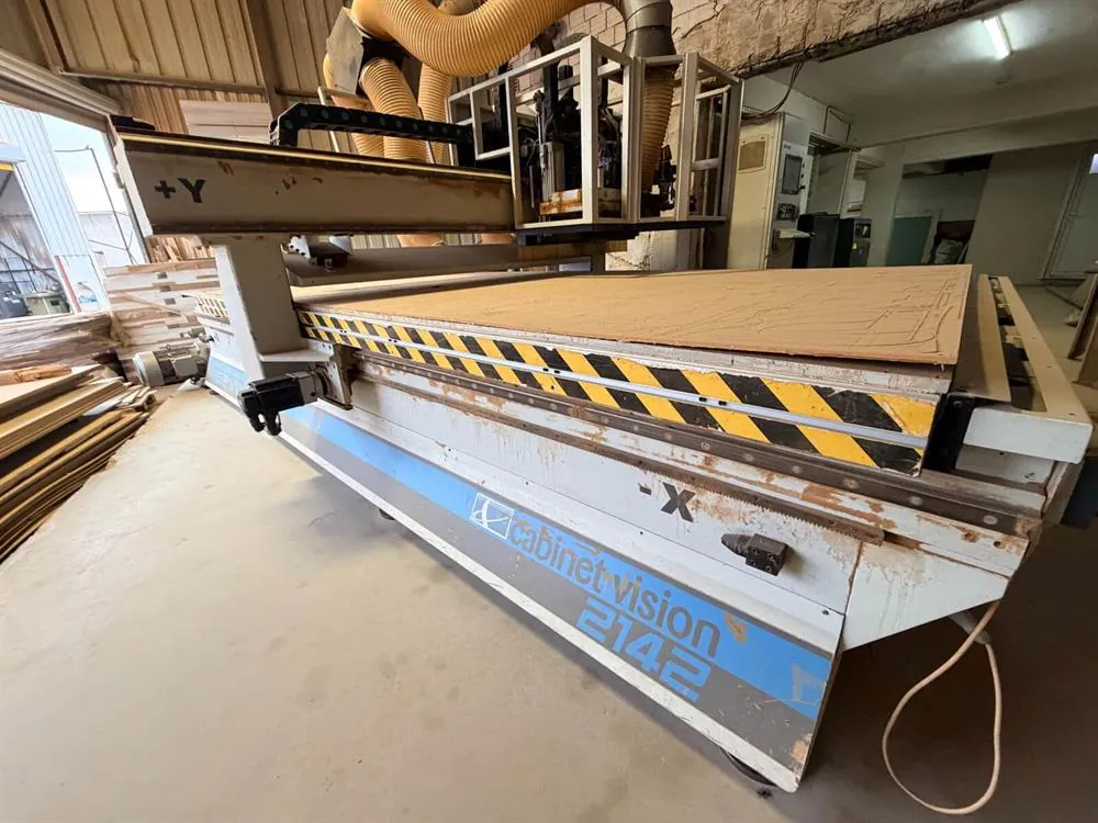 AES Raptor Cabinet 2136 CNC Nesting Makinesi (2013) — 6/25