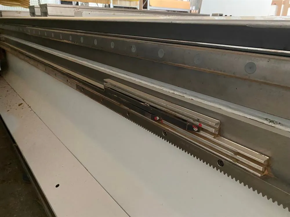 Homag BAZ 32/30/K Eğri Kenar Bantlamalı CNC İşleme Merkezi (1999) — 12/12