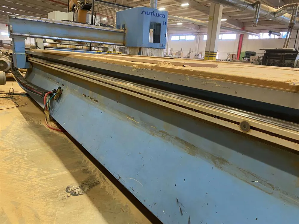 Mutlucam Makine 2136 Düz Tabla CNC Makinesi (2015) — 7/10