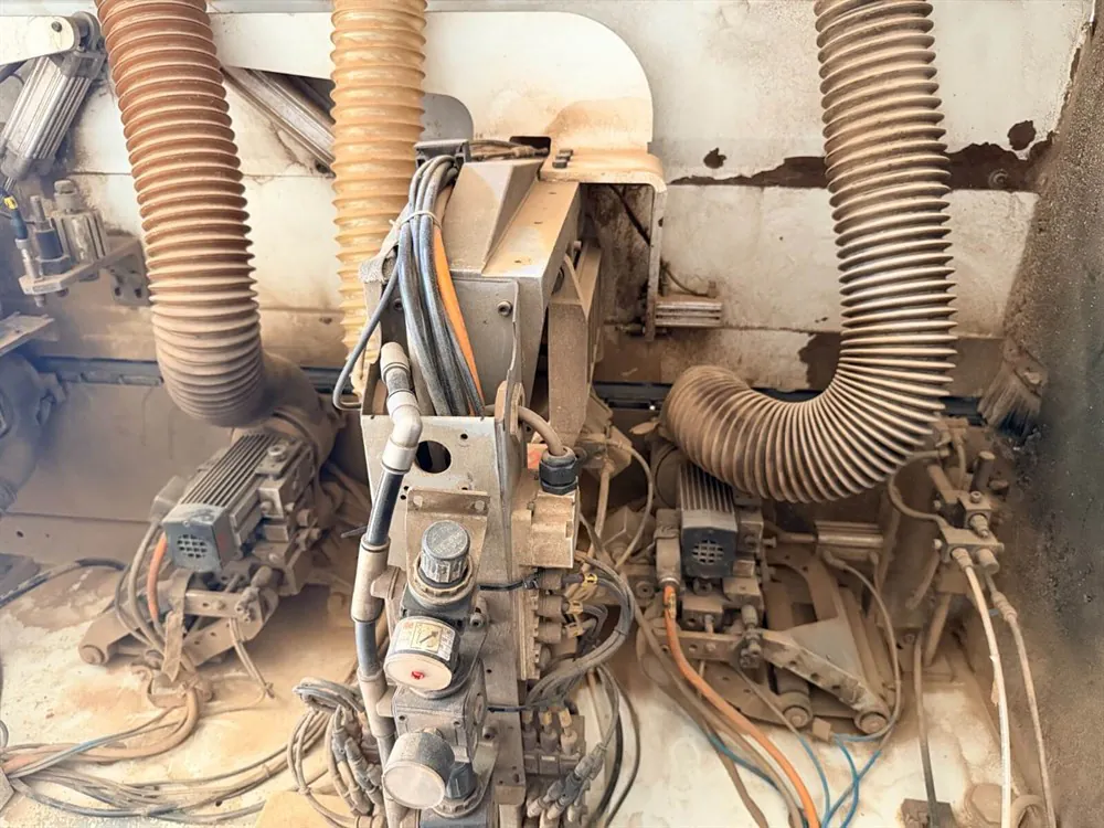 IMA Novimat Contour 1/G/80/790/L20 Kenar Bantlama Makinesi (2010) — 12/19