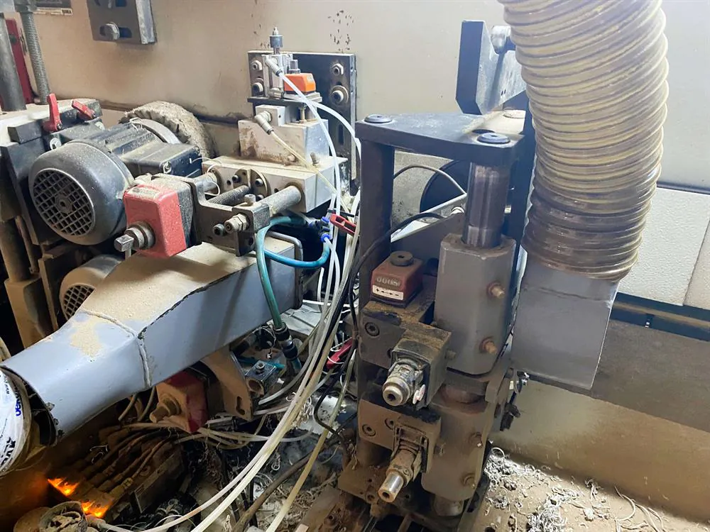 IMA Schelling Novimat Contour Plus / I / 340 Kenar Bantlama Makinesi (2011) — 12/14
