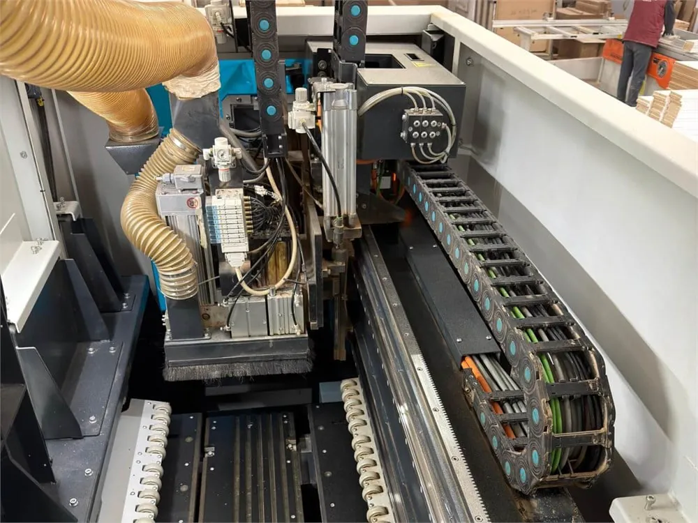 AES Go 1300 M CNC Delik Makinesi (2021) — 8/9