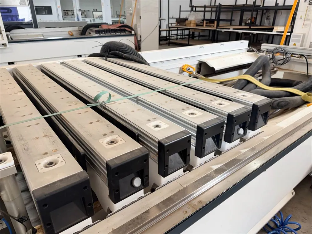 HOMAG Centateq E - 310 Venture BMG 310 /33/16/V/N/K Eğri Kenar Cnc Makinesi (2022) — 8/10