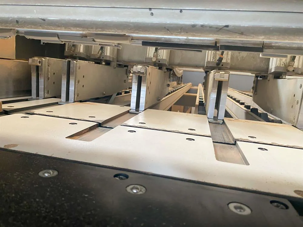 Biesse Selco Sektor 450 Önden Yüklemeli Panel Ebatlama Makinesi (2014) — 9/10
