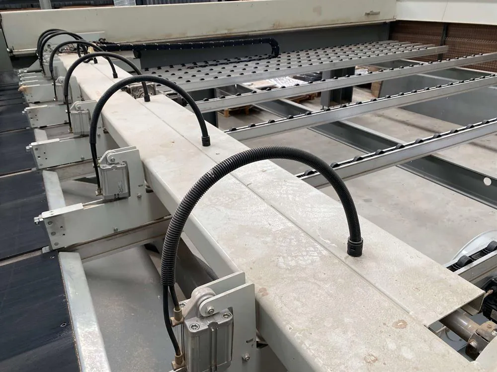 Biesse Sektor 450 Önden Yüklemeli Panel Ebatlama Makinesi (2015) — 13/15